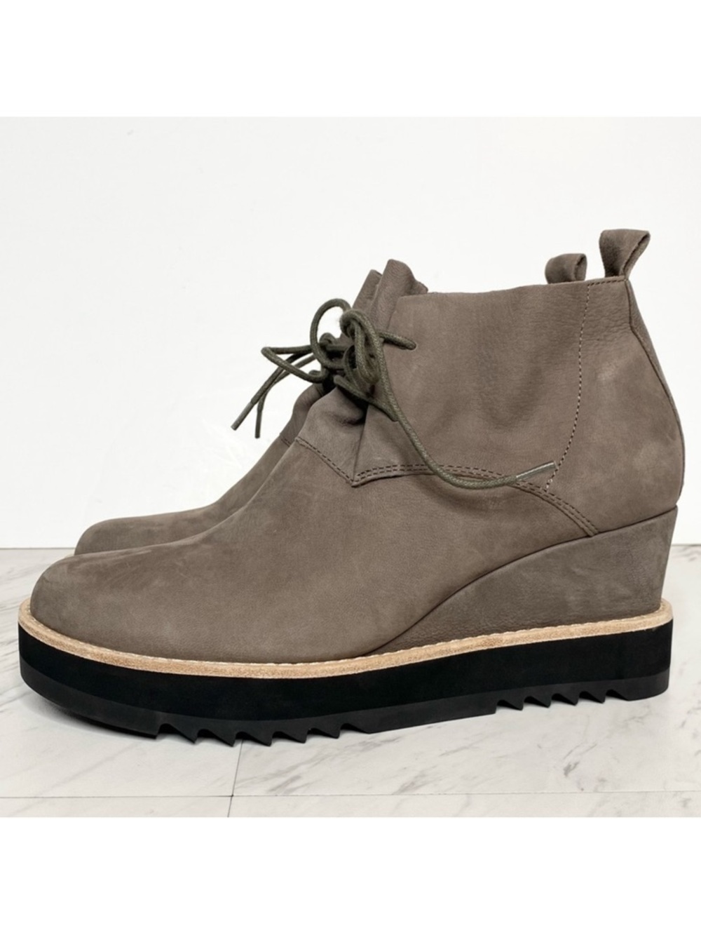 Eileen Fisher Capa Wedge Gray Nubuck Lace Up Bootie 8